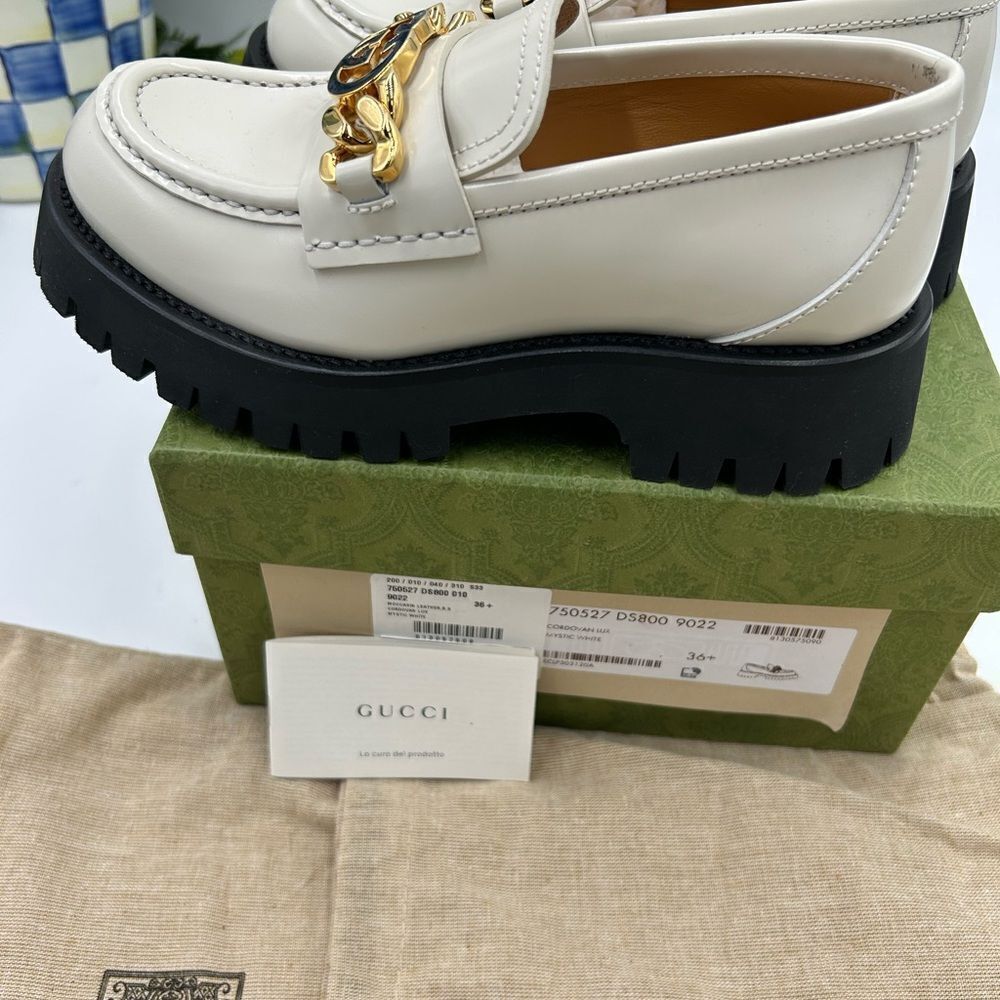 Women’s Gucci, patent leather interlocking GG loafers size 36.5 made in Italy - Picture 7 of 11